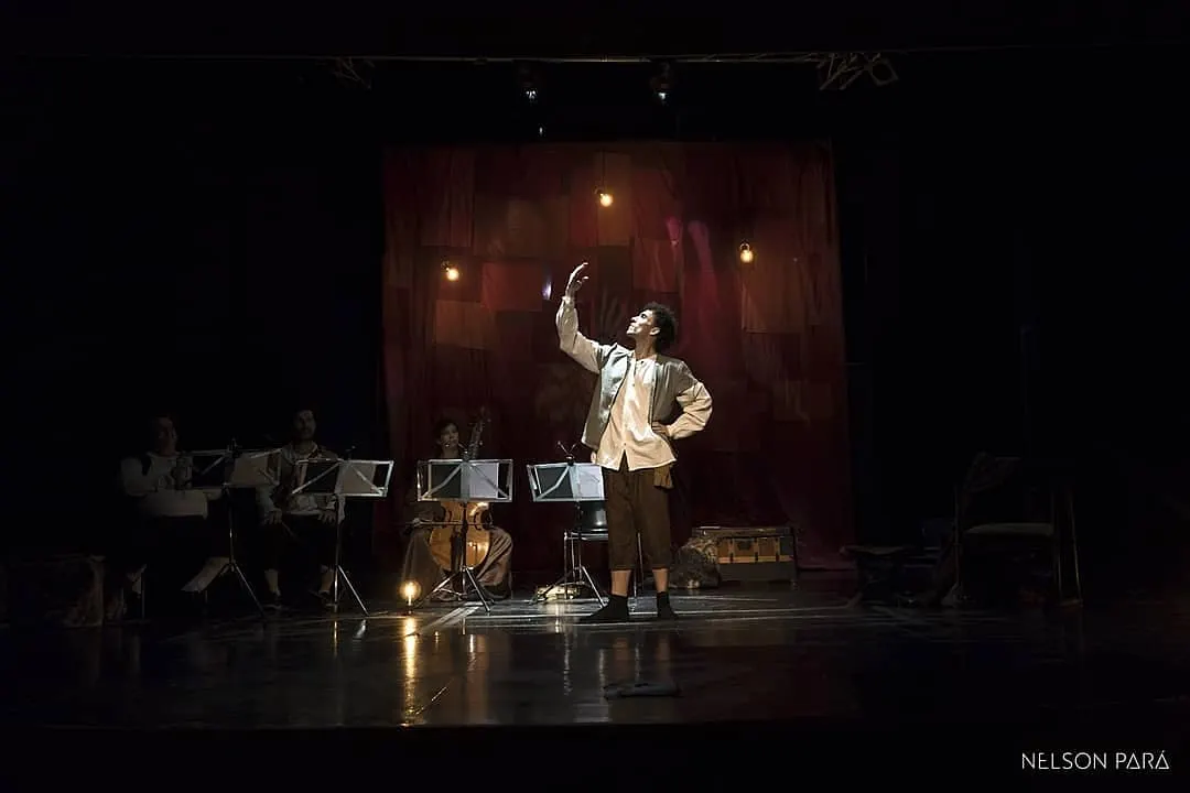 La extraña medicina del rey — escena 2